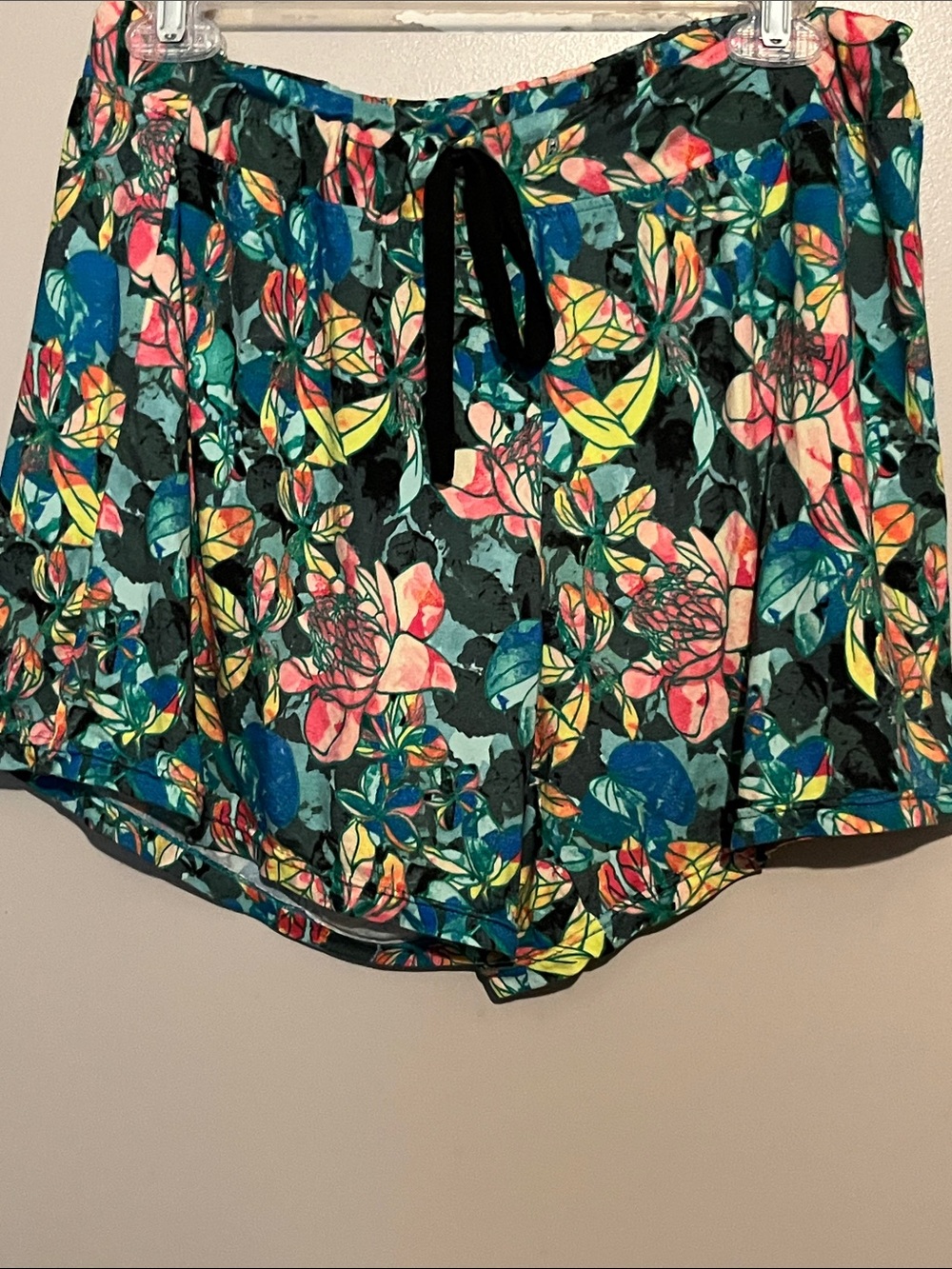 Floral Drawstring Women’s Shorts - Multicolor